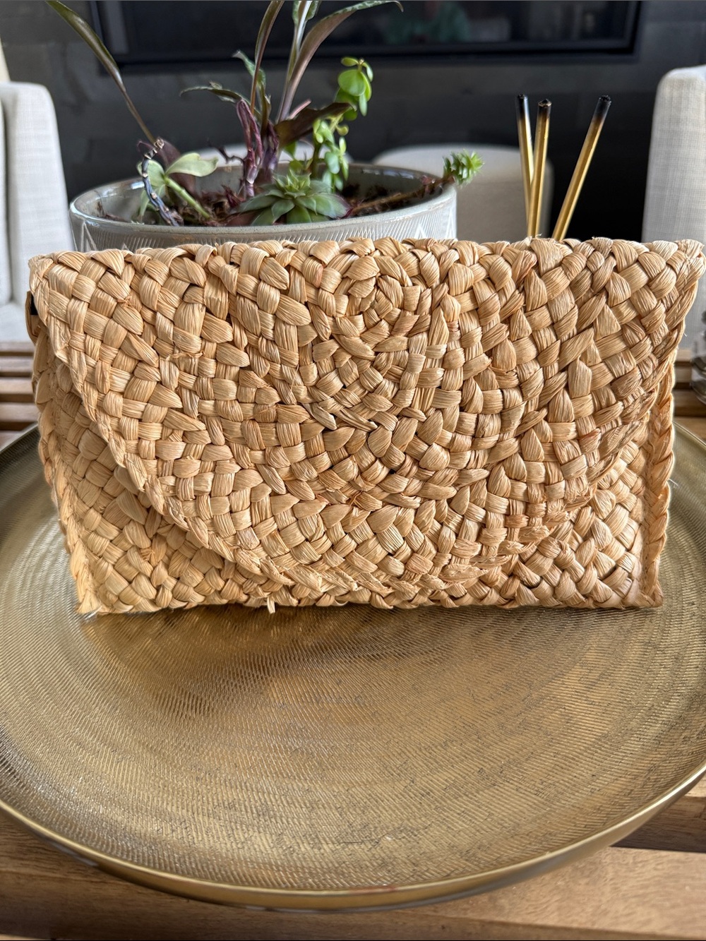Woven Straw Clutch - Natural